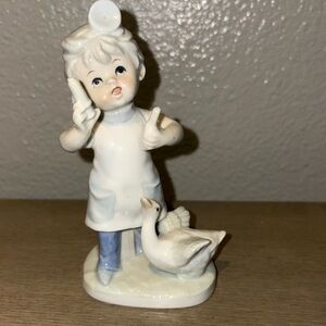 VINTAGE VETERINARIAN DOCTOR Girl Goose Figurine TAIWAN Glazed Porcelain